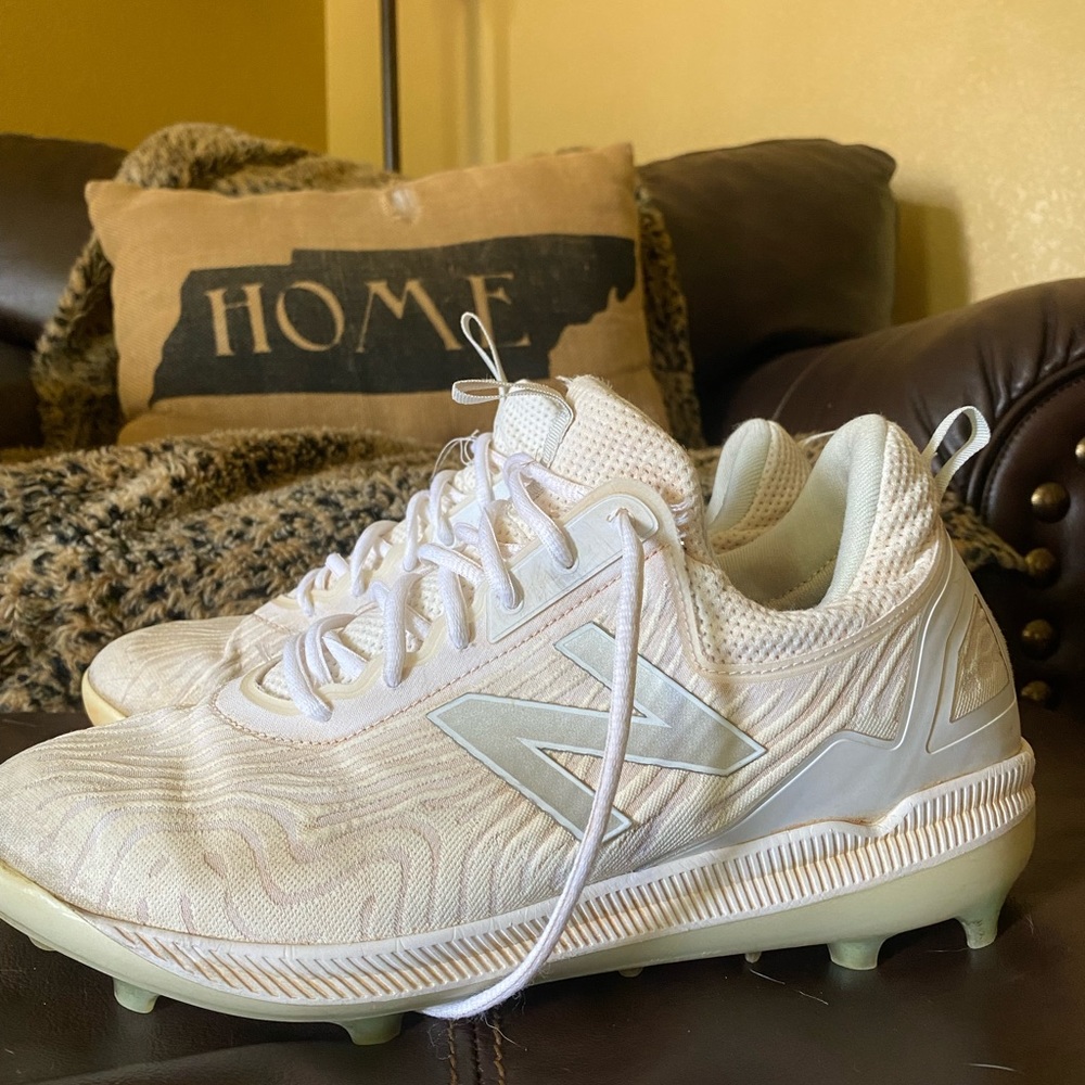 Men’s New Balance Turf Shoes